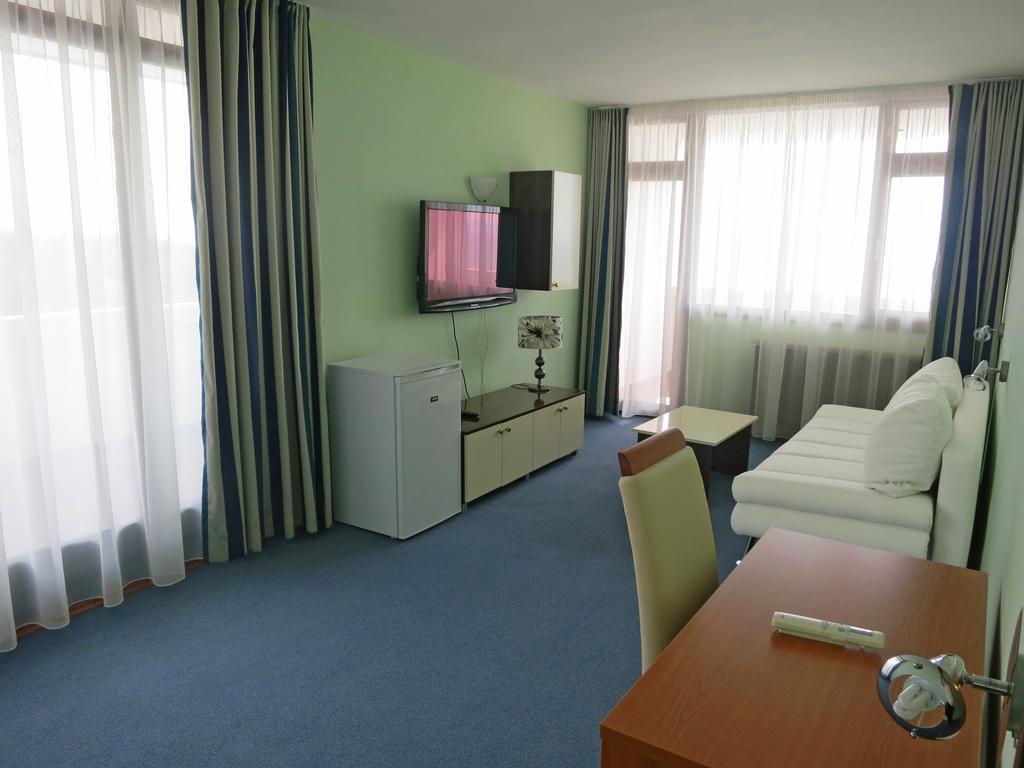 Hotel Zagreb Split Exterior foto