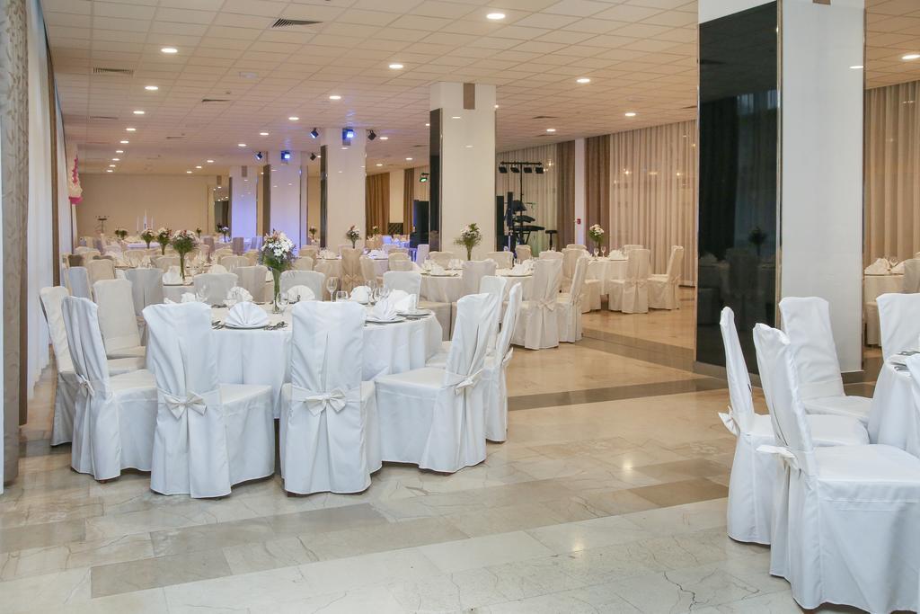 Hotel Zagreb Split Exterior foto